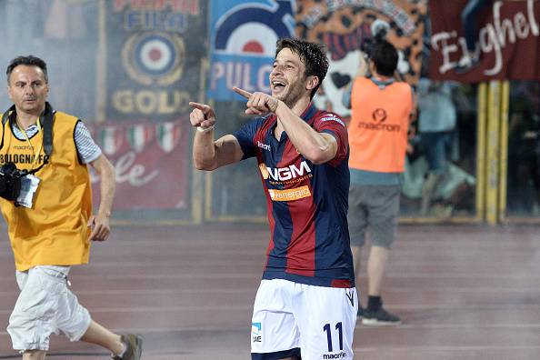 BOLOGNA, ITALY - JUNE 09: Gianluca Sansone # 11 of Bologna FC celebrates after scoring the opening goal during the Serie B play-off final match between Bologna FC and Pescara Calcio at Stadio Renato Dall'Ara on June 9, 2015 in Bologna, Italy.  (Photo by Mario Carlini / Iguana Press/Getty Images)