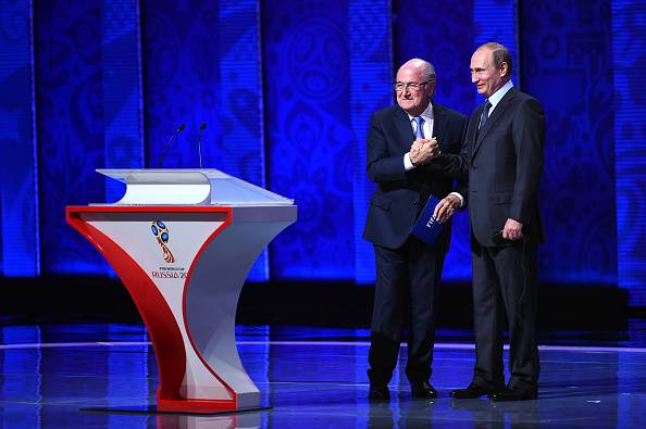Putin e Blatter (getty images)