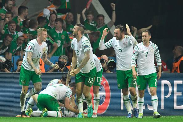 I festeggiamenti dell'Irlanda dopo la rete della qualificazione