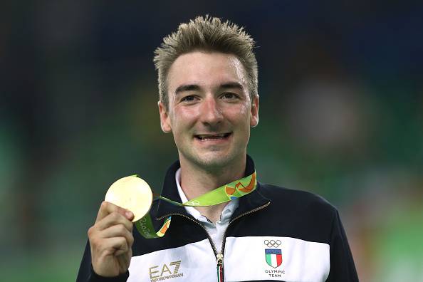 Elia Viviani, dopo la medaglia d'oro a Rio punta ai Mondiali di ciclismo in Qatar