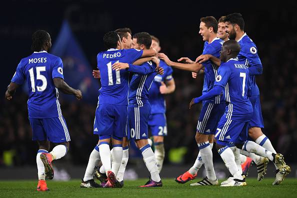 Il Chelsea festeggia dopo un gol in Premier League
