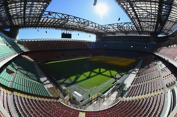 Anche Lega e Forza italia contro l'abbattimento di San Siro