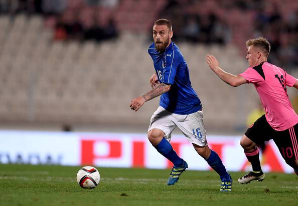 De Rossi in maglia azzurra contro la Scozia