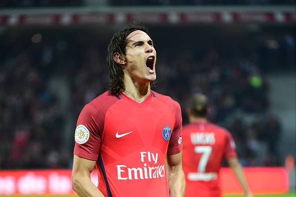 Cavani resta al Psg