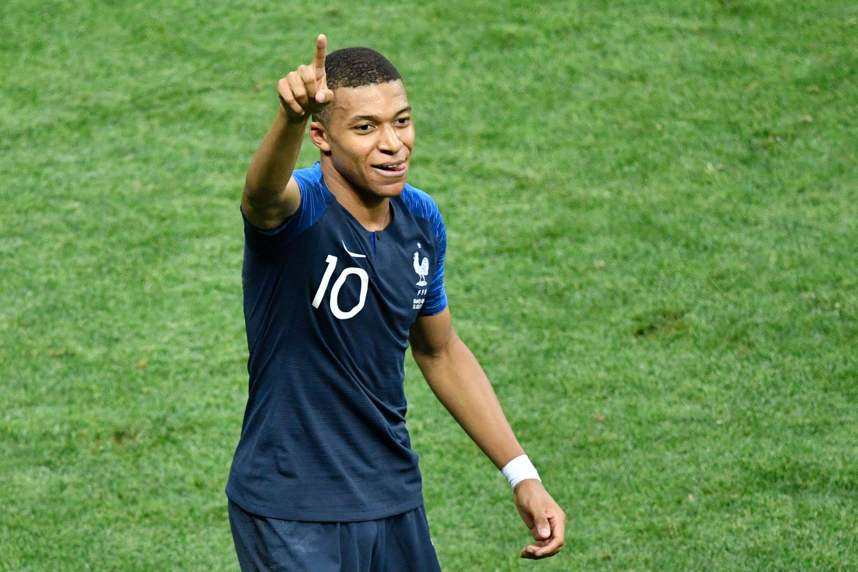 Kylian Mbappè compie 20 anni si confessa a le Parisien 