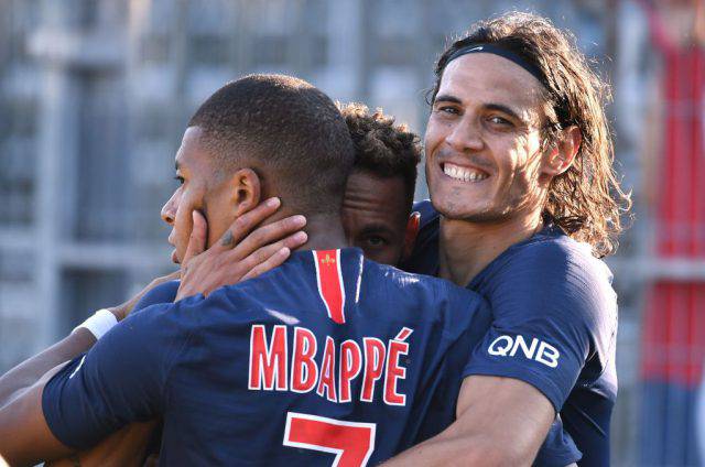 FBL-FRA-LIGUE1-NIMES-PSG