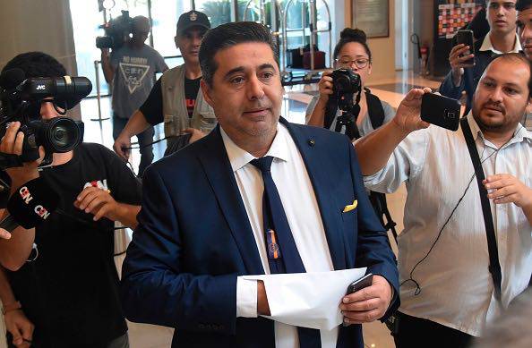 Daniel Angelici presidente Boca Juniors all'uscita della sede della Conmebol