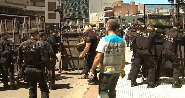misure di sicurezza rafforzate a Buenos Aires