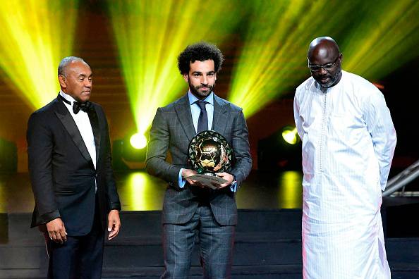 Salah si prende il pallone d'oro africano