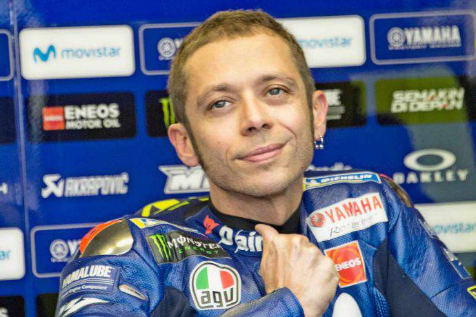 https://www.sportnews.eu/wp-content/uploads/2019/01/valentino-rossi-motogp-yamaha-690x460.jpg