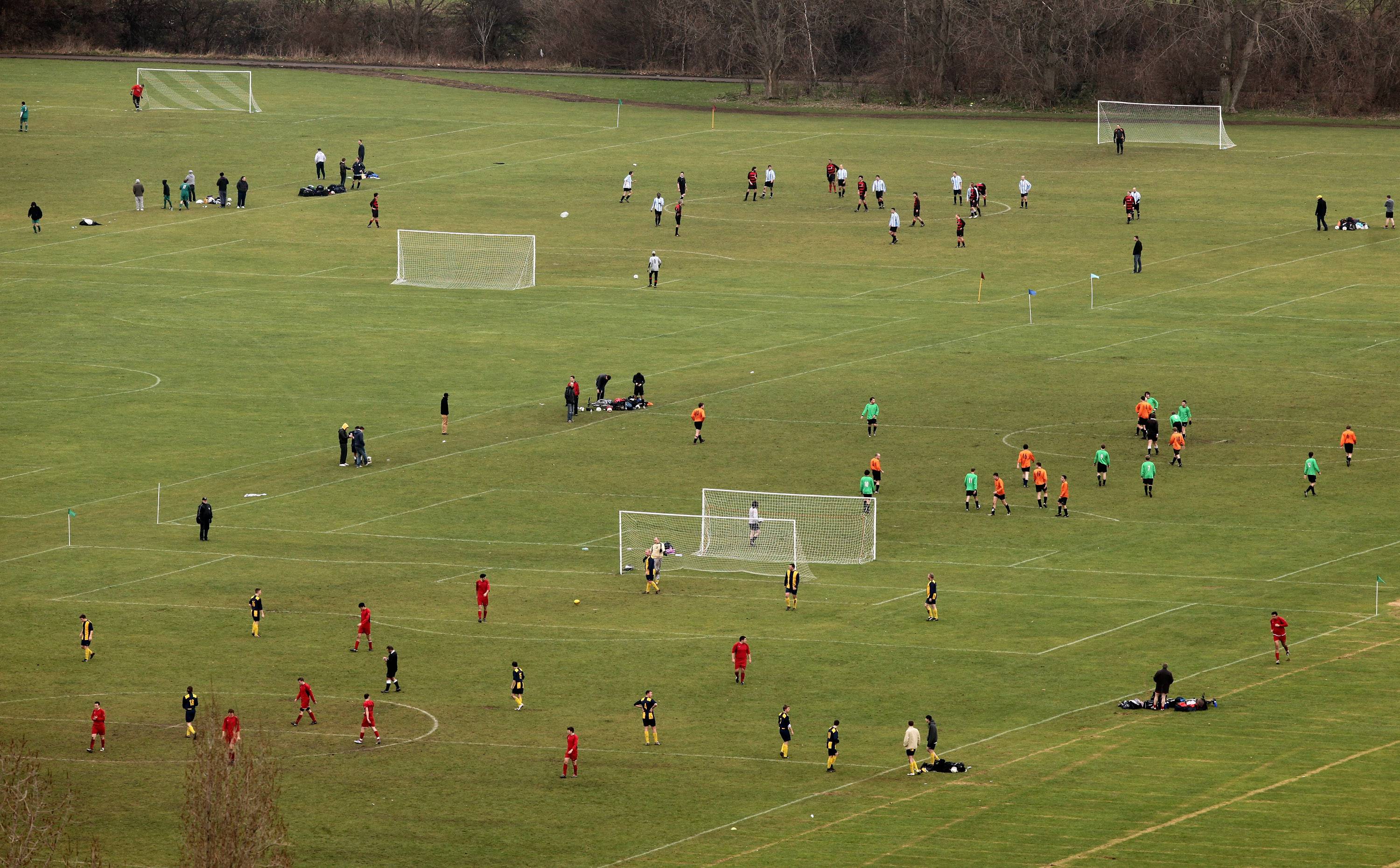 Hackney Marshes è famoso per i suoi numerosi campi da calcio