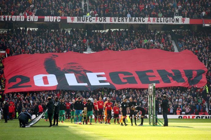 Splendida scenografia all'Old Trafford di Manchester