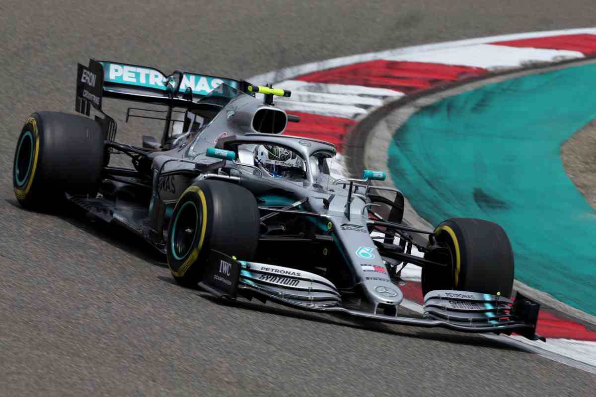 Valtteri Bottas Mercedes Qualifiche Formula 1 Cina