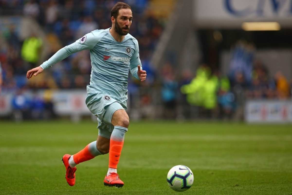 Higuain Chelsea 