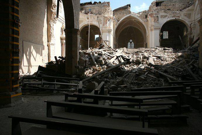 La basilica di Collemaggio all'Aquila 