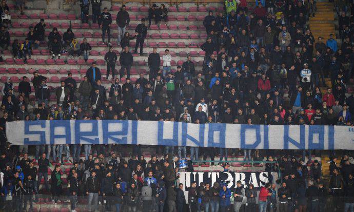 La gente di Napoli non dimentica!