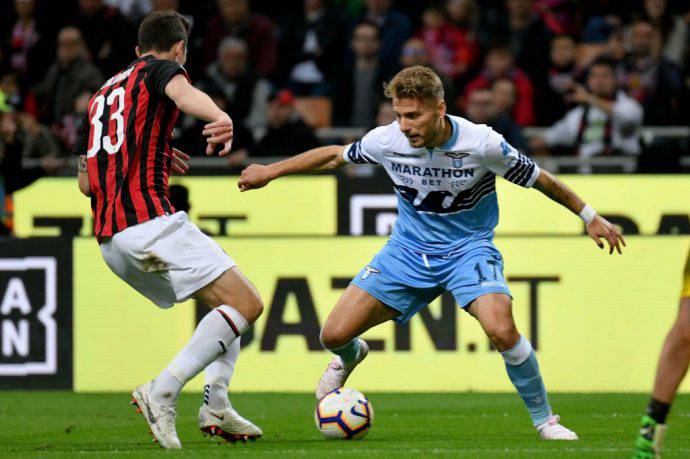 Caldara controlla Immobile in Coppa Italia