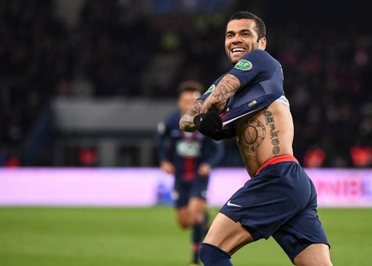 Dani Alves attacca la Juventus