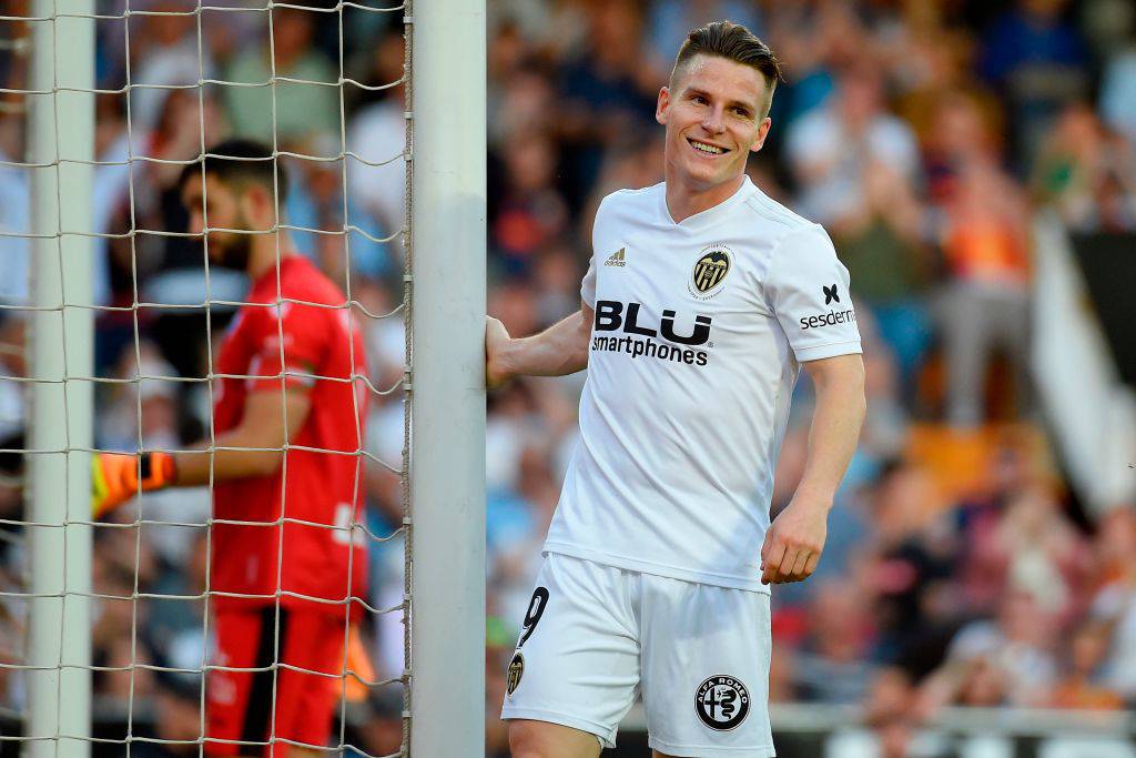 Gameiro, bomber del Valencia a caccia del quarto posto in Liga