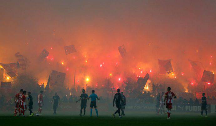 Grande atmosfera nel derby di Belgrado