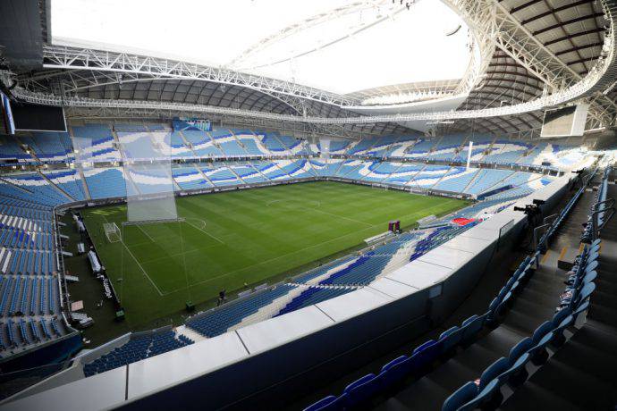 Il Qatar ha inaugurato il primo stadio per i Mondiali 2022