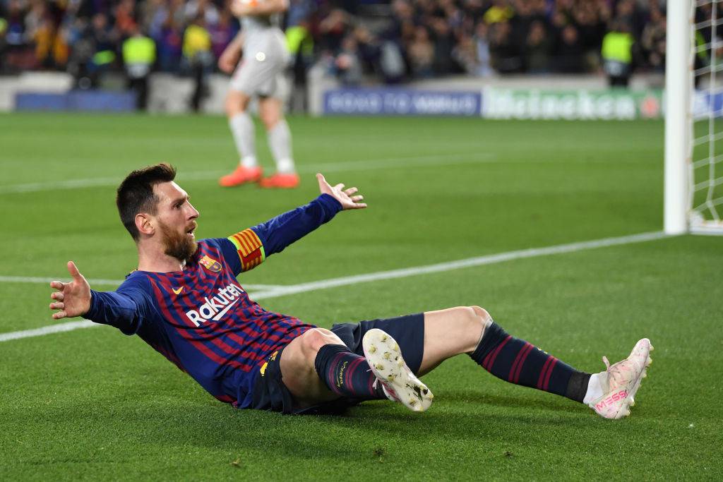 Messi esulta per la doppietta al Liverpool