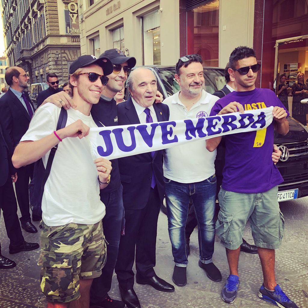 Tifosi fiorentini con il nuovo boss Commisso