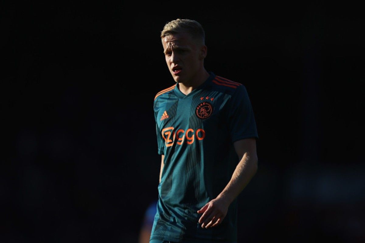 Donny van de Beek Real Madrid frenata