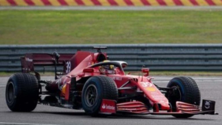 Formula 1, penalità assurda per Charles Leclerc: il retroscena fa infuriare i tifosi