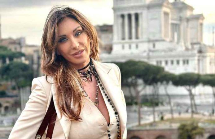 Sabrina Salerno fotog intimo