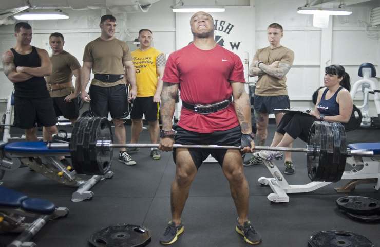 Palestra pesi muscoli dopo 40 anni 