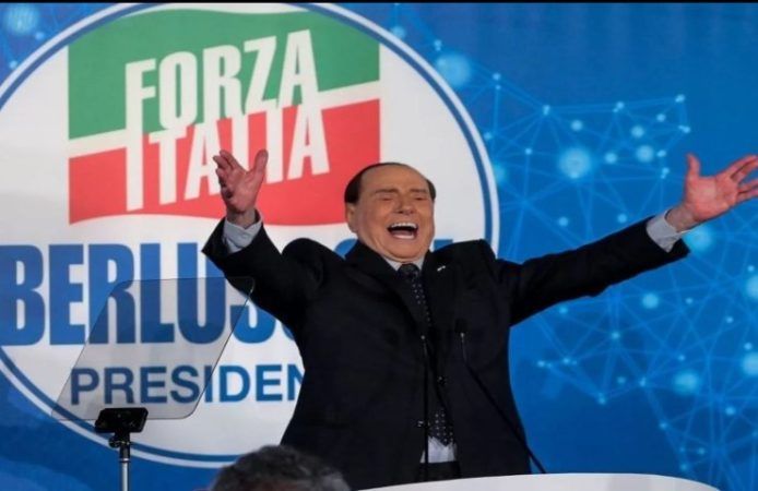 Lutto in Italia, addio a Berlusconi