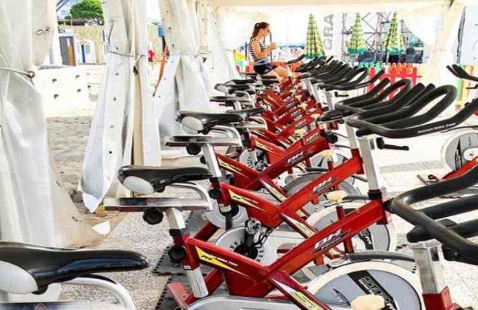 Cyclette allenamento bicicletta