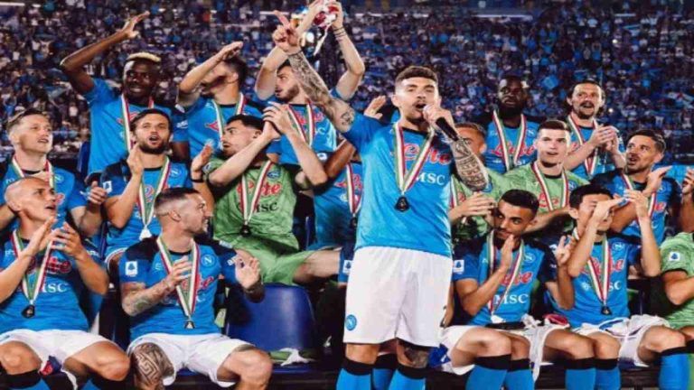Nuovo allenatore Napoli, incontro nella notte: cena con De Laurentiis, svolta improvvisa Nuovo allenatore Napoli, incontro nella notte: cena con De Laurentiis, svolta improvvisa