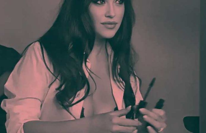 Claudia Ruggeri reggiseno foto
