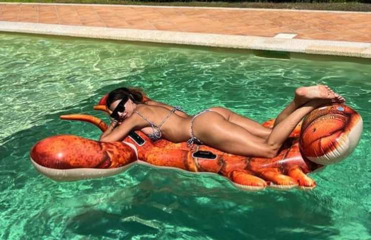 Elisabetta Canalis scopre tutto