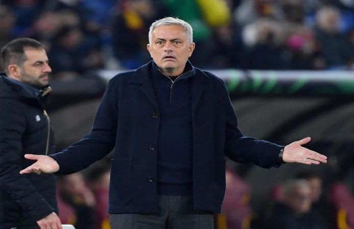 Mourinho sorpreso lista attaccanti Roma