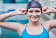 come proteggere capelli dal cloro