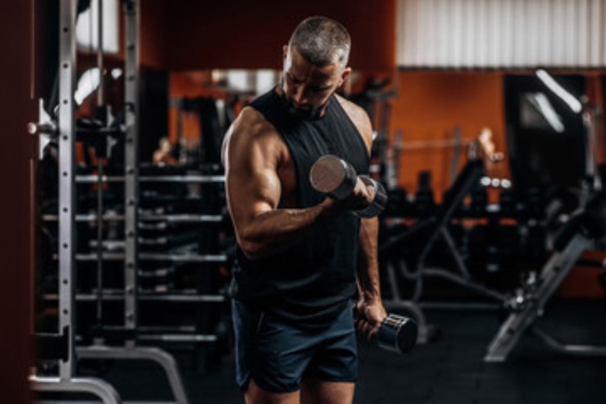 Allenamento braccia bicipiti tricipiti