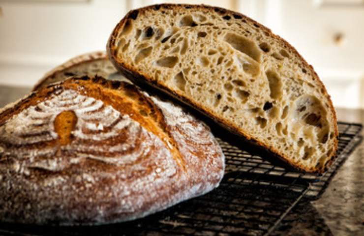 Pane calorie quantità dieta