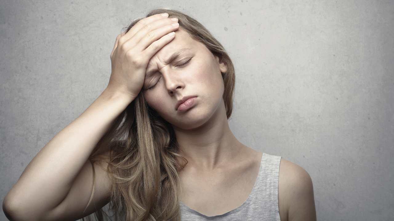 Stress, i segnali che dà il corpo a cui prestare attenzione