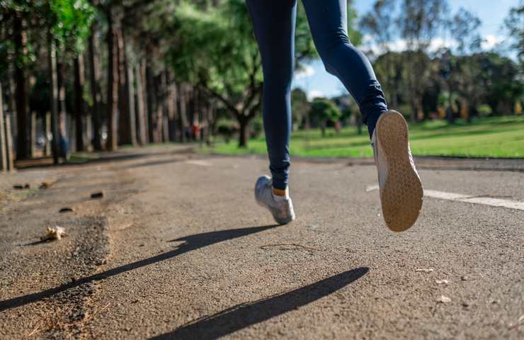 correre allenamento esercizio chilometri pericolo