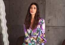 Belen Rodriguez bikini troppo piccolo