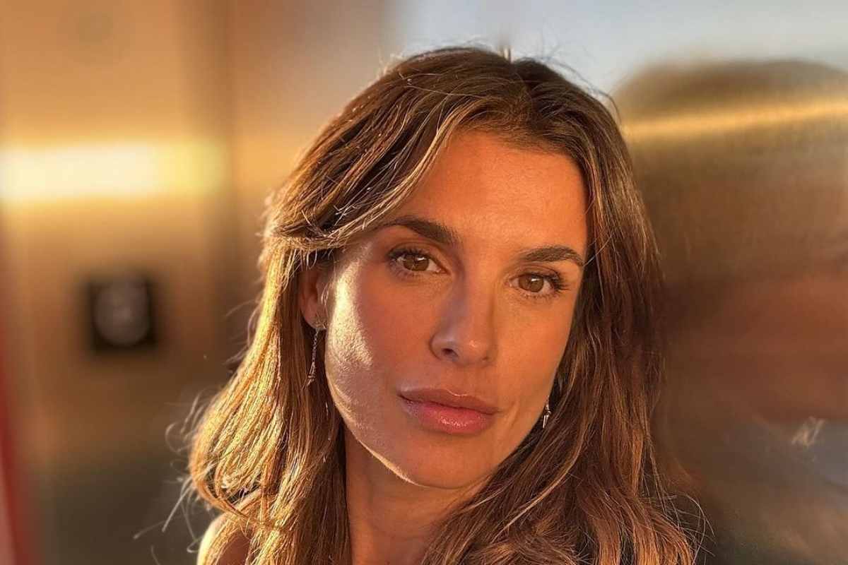 Elisabetta Canalis senza maglia