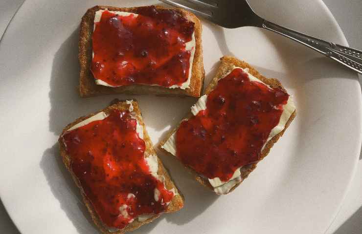 Fette biscottate, come colazione