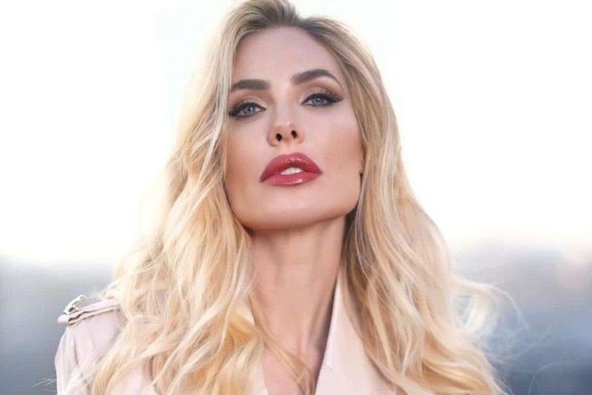 Ilary Blasi, la showgirl
