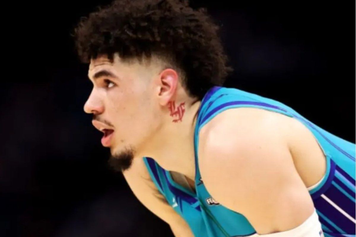 NBA LaMelo Ball tatuaggio coperto