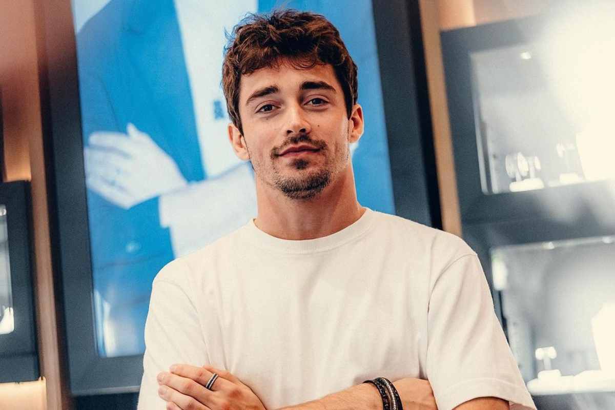 Charles Leclerc ha una collezione di auto di lusso a tema Ferrari