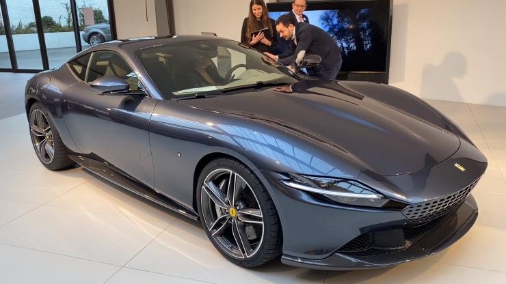Charles Leclerc ha una collezione di auto di lusso a tema Ferrari