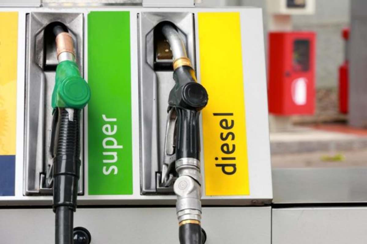 Benzina diesel aumento prezzi